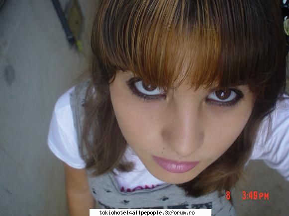 deci aja aku pun eu
1)ea e lolo prima mea sysa si cea mai buna o ube mult de tot :rotfl:  :rotfl: